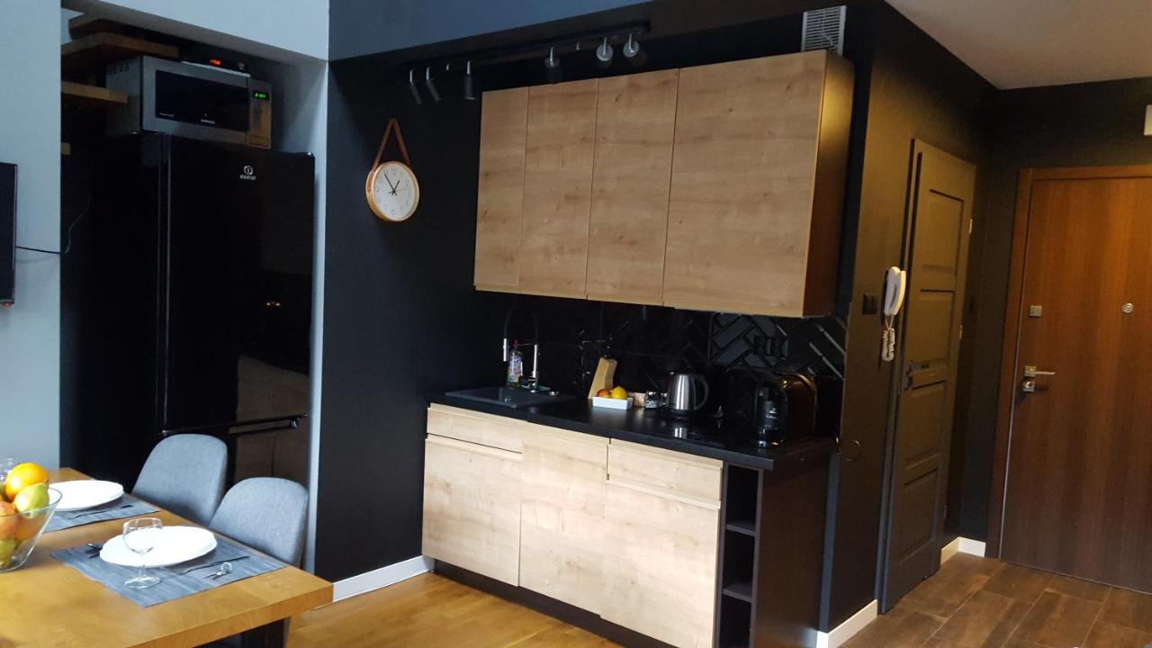 Apartament Dwupoziomowy Z Klimatyzacja Apartamento Krynica-Zdrój Exterior foto