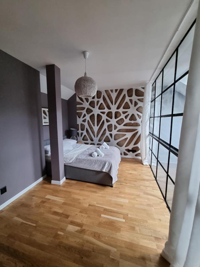 Apartament Dwupoziomowy Z Klimatyzacja Apartamento Krynica-Zdrój Exterior foto